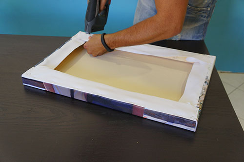Toile tendue sur chassis bois